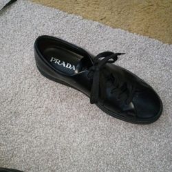  Prada Low Top Leather Mens 
