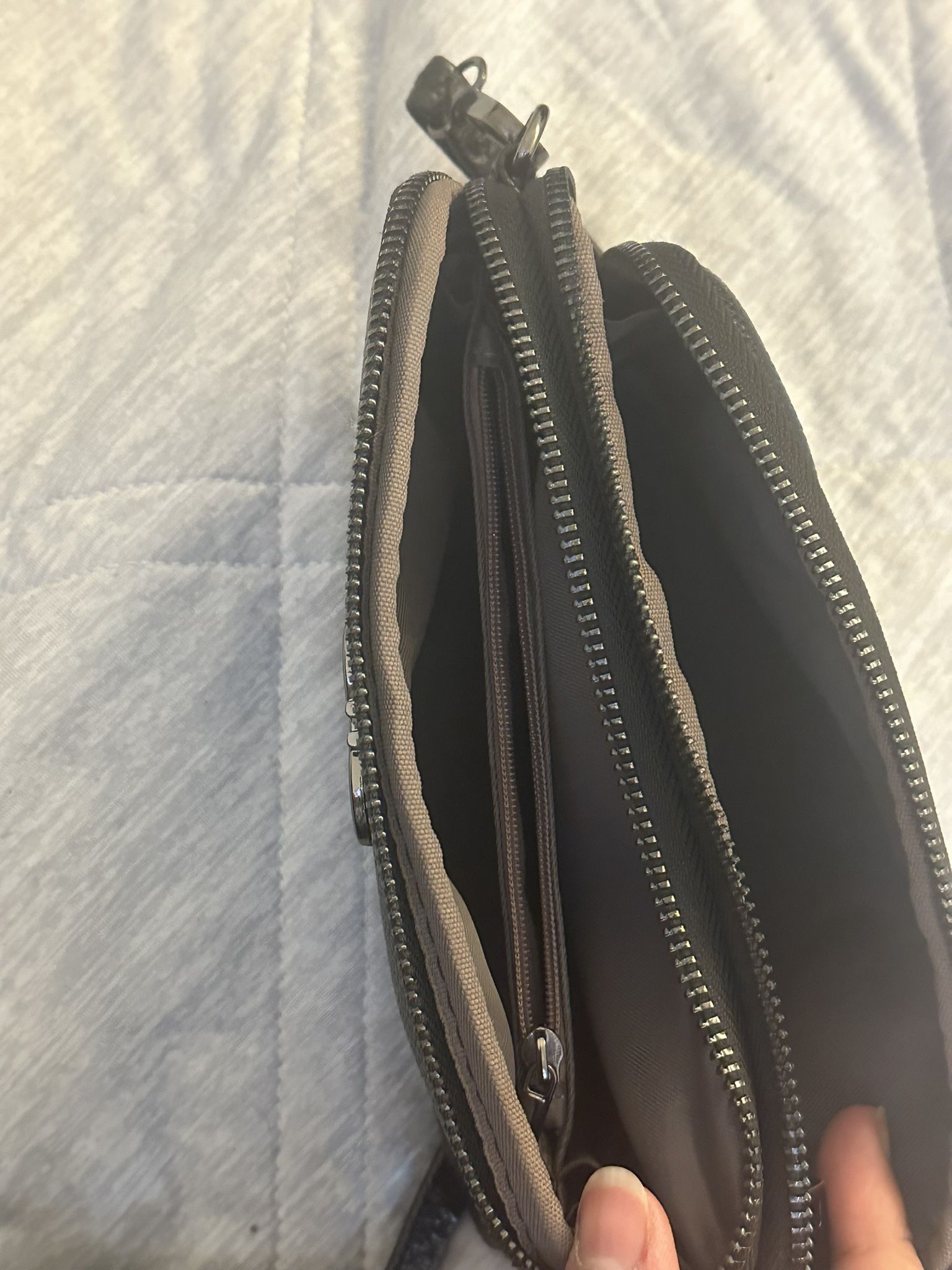 Small Bag With Delivery 