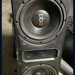 12 “ speakers and 2 amplifiers crunch  