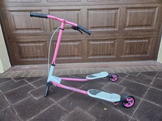 Flicker F1 scooter in great condition