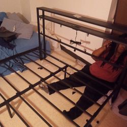 Queen Size Platform Bed