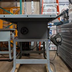 Rockwell Model 10 Contractor Table Saw – Cast Iron Top – Mobile Base