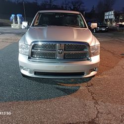 2009 Dodge Ram RAM 1500
SLT/SPORT/TRX