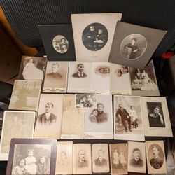 Lot Of 22 Antique Photographs Some Of Them Have Names 