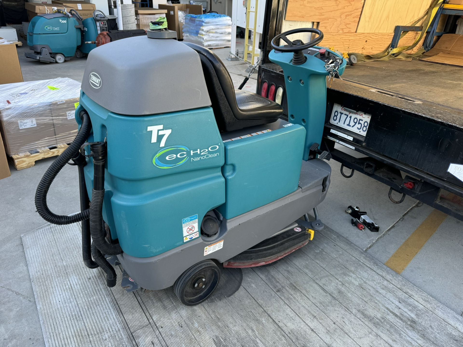 Tennant T7 Rider Scrubber