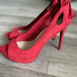 Jessica Simpson heels 