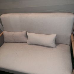 Patio Loveseat – Great Condition