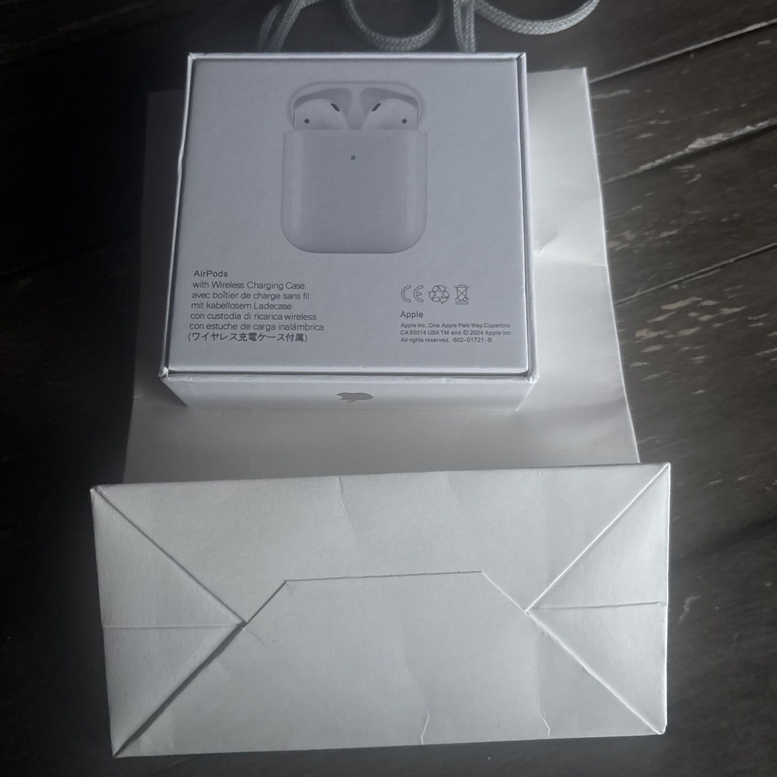 AirPod Gen 2
