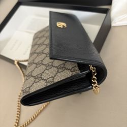 Gucci Crossbody Bag Brand New In Box!!!! 400$ OBO!!!