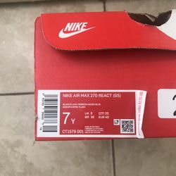Nike AirMax 270 React
