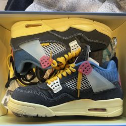 Jordan 4s