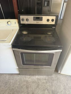 Whirlpool Stainless Steel Electric Flat Top Stove Oven Range