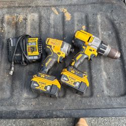 DEWALT IMPACT DRILL