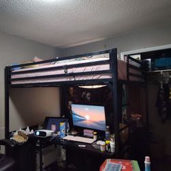 Loft Bed (Full)