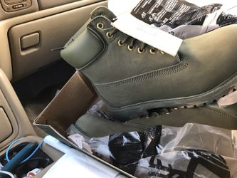 Green timberland size 7.5