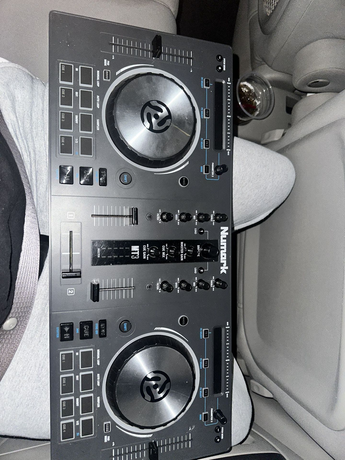 Numark DJ Controller