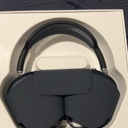 Apple Airpod Maxes Midnight 