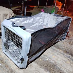 Expandable Dog Kennel - Fits Backseat