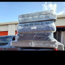 queen size new box spring  can deliver 
