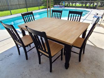 Extendable Dining Table Set