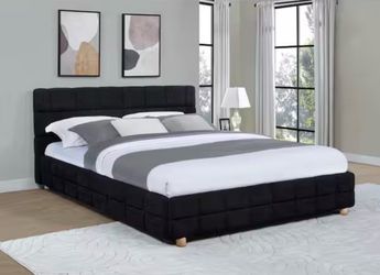 QUEEN PLATFORM BED BLACK  (BMCT03) $299  DELIVER AVAILABLE