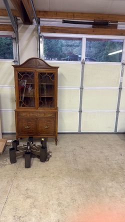 China cabinet and chandelier