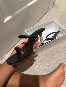 Schutz Taliah Glam Heel Black Sz 9.5