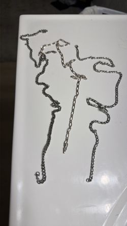 3 Silver chains
