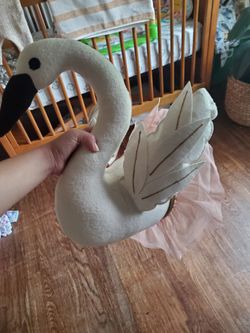 Swan Decorative Animal Head Wall Mount
