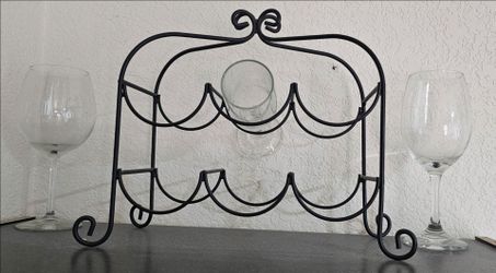 Wine 🍷 glasses 🥂 & wine shelf wine case / wine holder