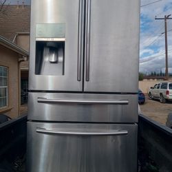 Refrigerator SAMSUNG 