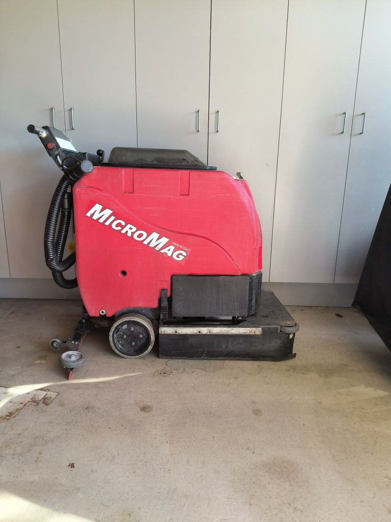 Commercial Scrubber