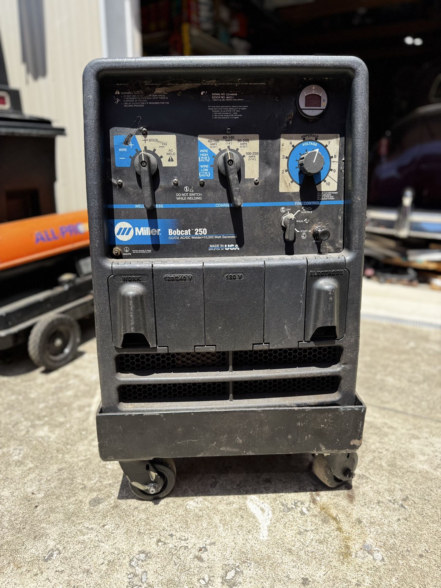 Miller Bobcat 250