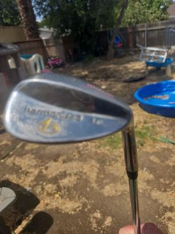 Wilson trouble wedge sixty four degrees harmonized