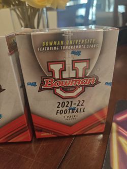 Sealed 2021-22 Bowman University Football Blasters Box