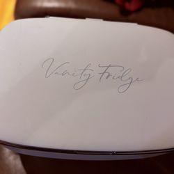 VANITY FRIDGE 