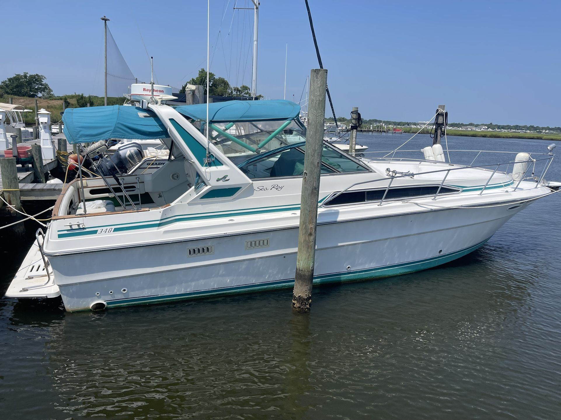 1988 SeaRay Sundancer