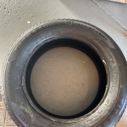 Tire (1)
