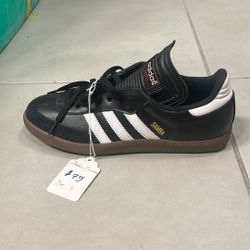 Black Adidas Samba 