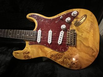 fender corona calfornia (Guitar)