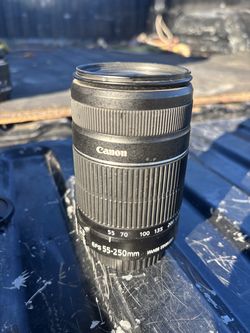 Canon EF-S 55-250mm f4-5.6 IS II lens