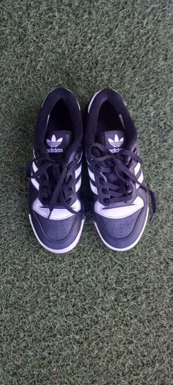 Black Men's adidas Rivalry Low