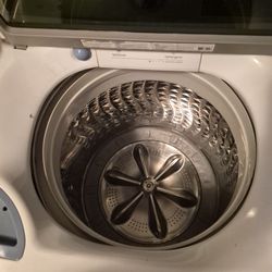 Samsung washing machine: Don't throw away water, I sell it like it, 50$ firm. 