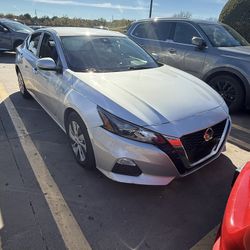 2022 Nissan Altima