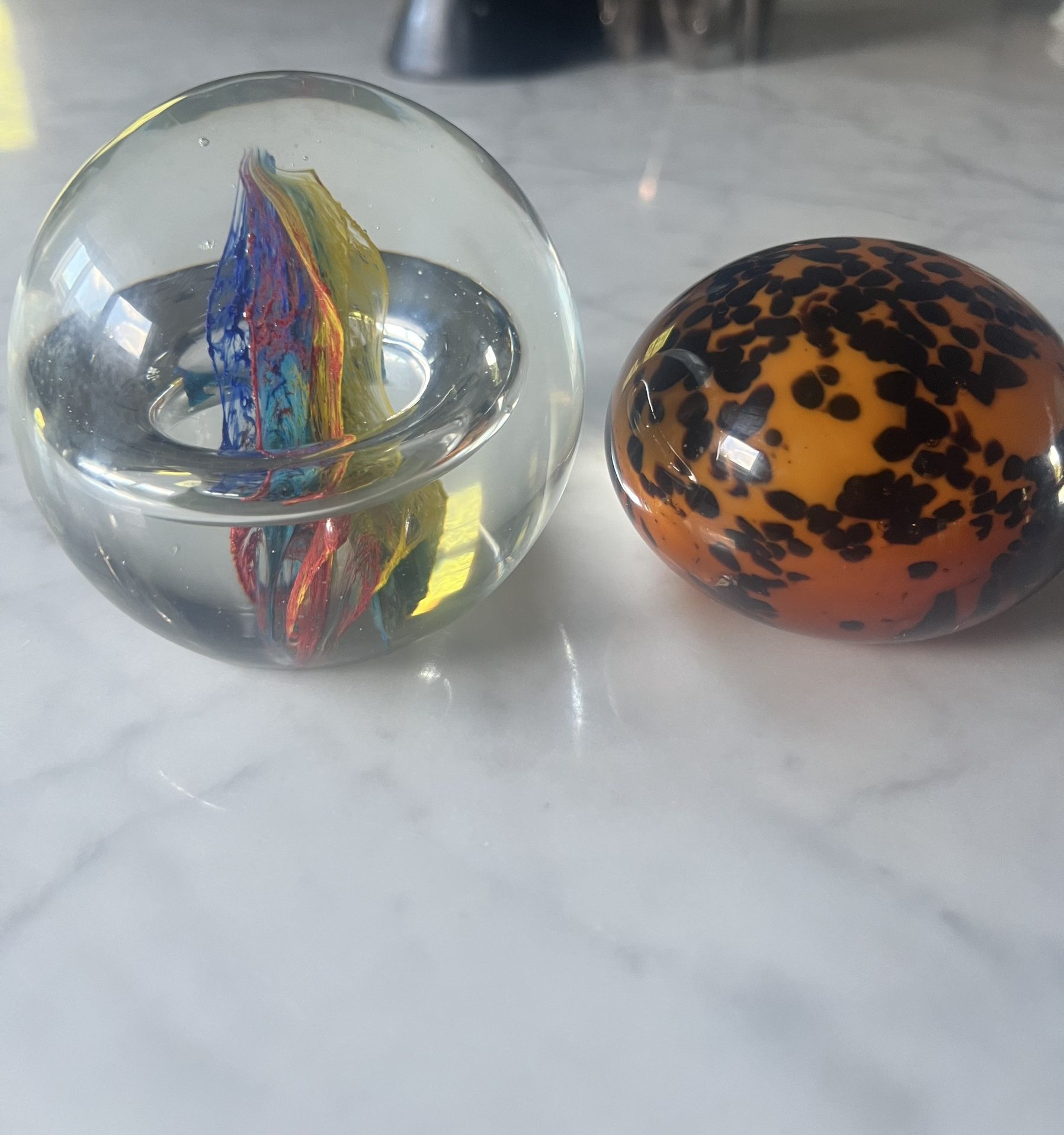 2 Glass Paperweight