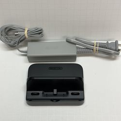 Nintendo Wii U GamePad Charger And Dock 