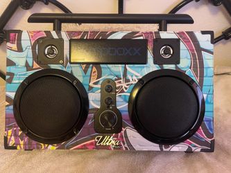 Bumpboxx boombox/speaker