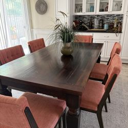 Solid Wood Table & 6 Beautiful Dining Chairs