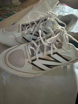 New balance met cleats