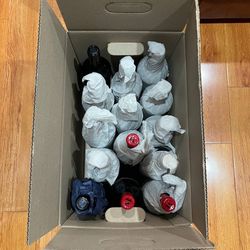 Box of Collectibles Red🍷high End